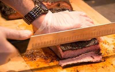 Slicing a brisket