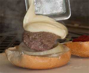 steamed cheeseburger steamed cheeseburger