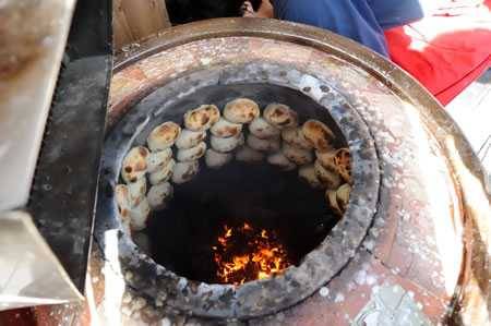 ancient chinese oven cooking buns ancient chinese oven cooking buns